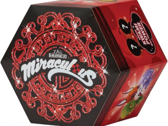 Bandai-P50500 Miraculous: Tales of Ladybug & Cat Noir Ladybug P50500 Surprise Box with Kwami Minifigure Collection, Random Model, Multicolor (P50500)